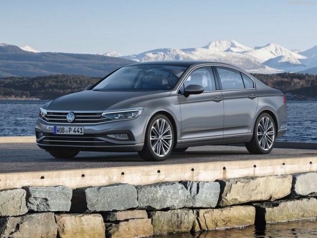 Volkswagen-Passat-2020-1280-01.jpg