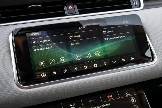 New-Range-Rover-Evoque-2019-13.jpg