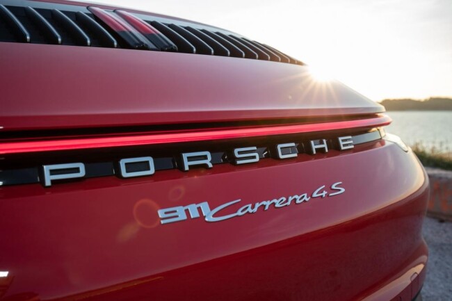 New-Porsche-911-Cabriolet-2019-8.jpg