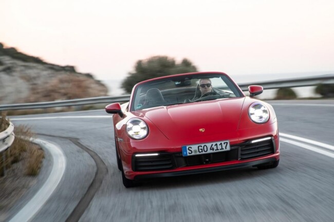 New-Porsche-911-Cabriolet-2019-4.jpg