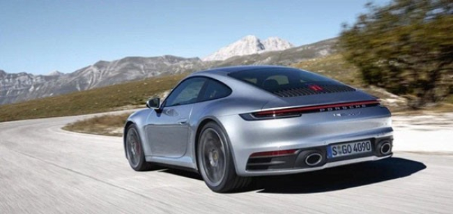 پورشه 911.jpg