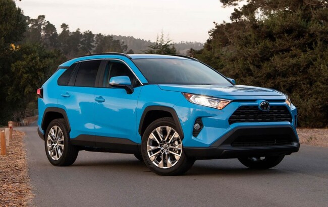 2019_toyota_rav4_xle_premium_awd_blueflame.jpg