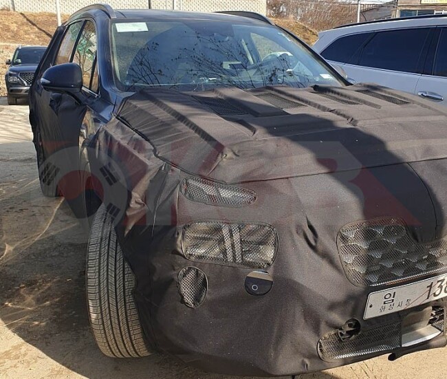 hyundai-santa-fe-hybrid-2.jpg