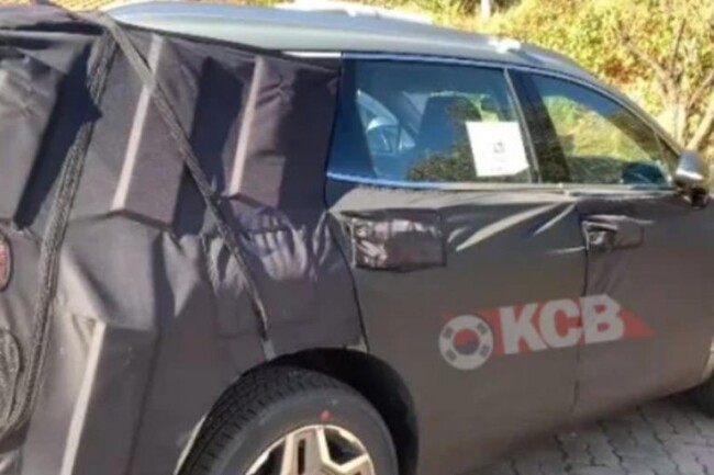 New-Hyundai-Sante-Fe-Spied-1-767x511.jpg