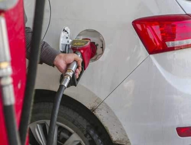 مشکل در پرداخت مابهالتفاوت ریالی سهمیه سوخت!