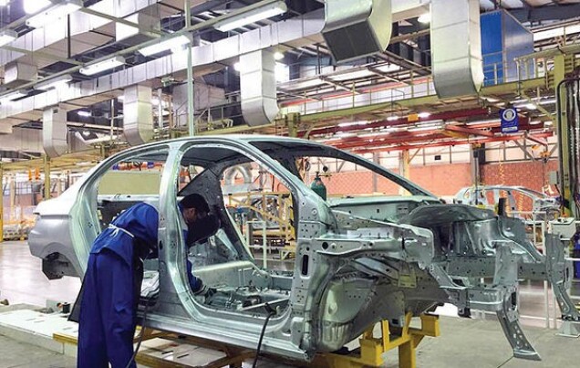 حرکت خودروسازان شهرستانی در جاده افت تولید