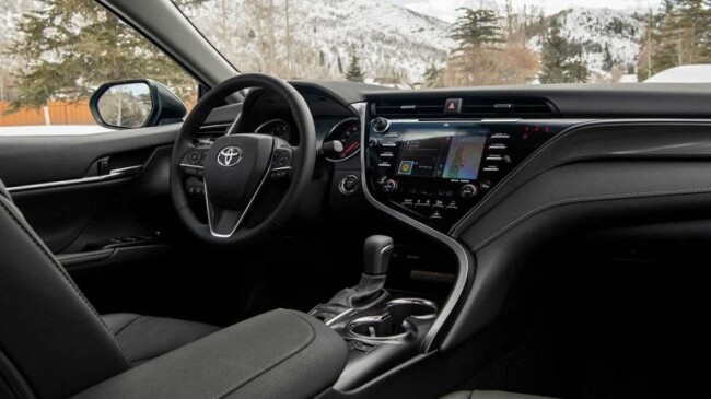 2020-toyota-camry-awd-5-767x431.jpg