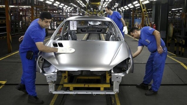 خروج موقت خودروسازی از ورشکستگی با تجدید ارزیابی ایرانخودرو و سایپا