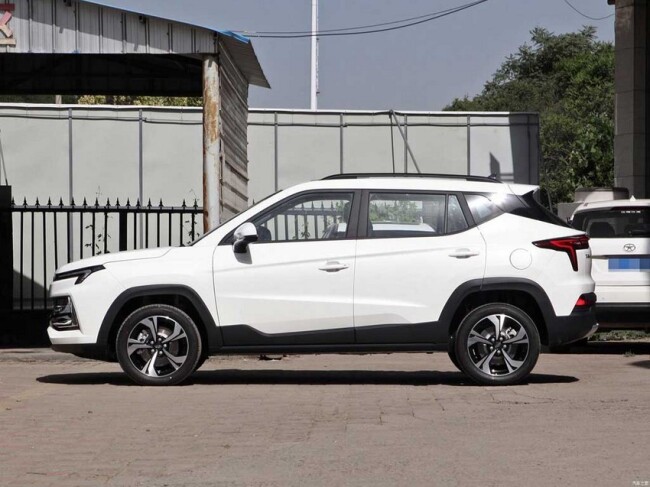 JAC-X4-6.jpg