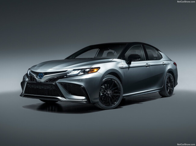 Toyota-Camry-2021-1280-06.jpg