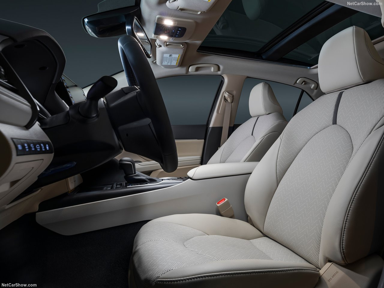Toyota-Camry-2021-1280-0e.jpg
