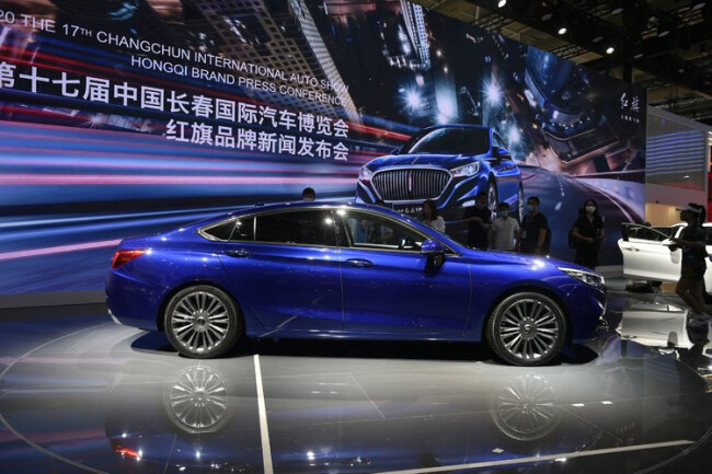 Hongqi-H5-sedan-8.jpg