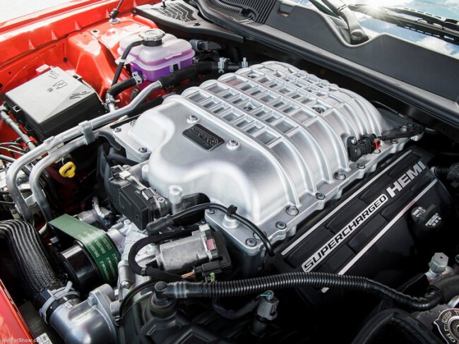 Dodge-Challenger_SRT_Super_Stock-2020-1280-22.jpg