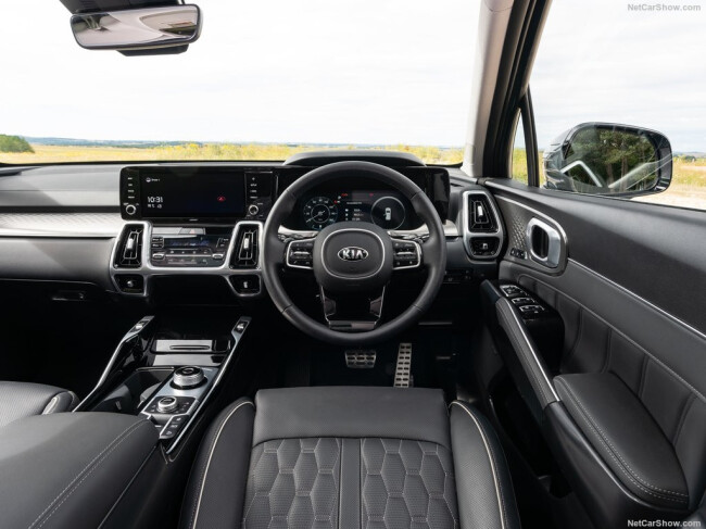 Kia-Sorento_UK-Version-2021-1024-25.jpg