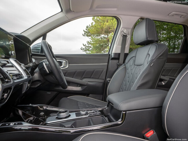 Kia-Sorento_UK-Version-2021-1024-28.jpg