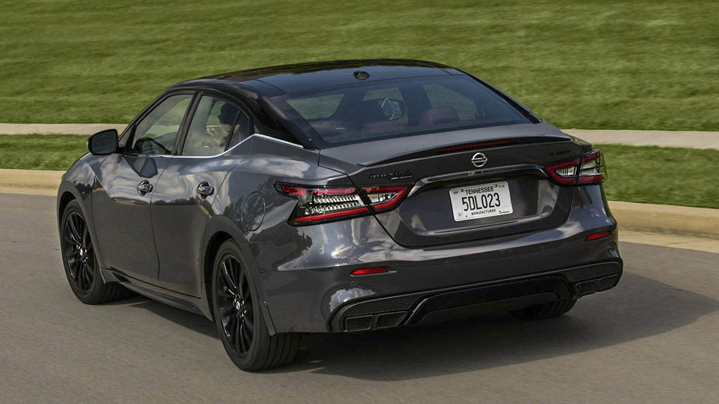2021-nissan-maxima-40th-anniversary-edition-rear-3-4.jpg