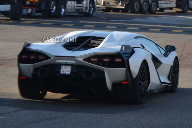 Lamborghini-Sian-2.jpg