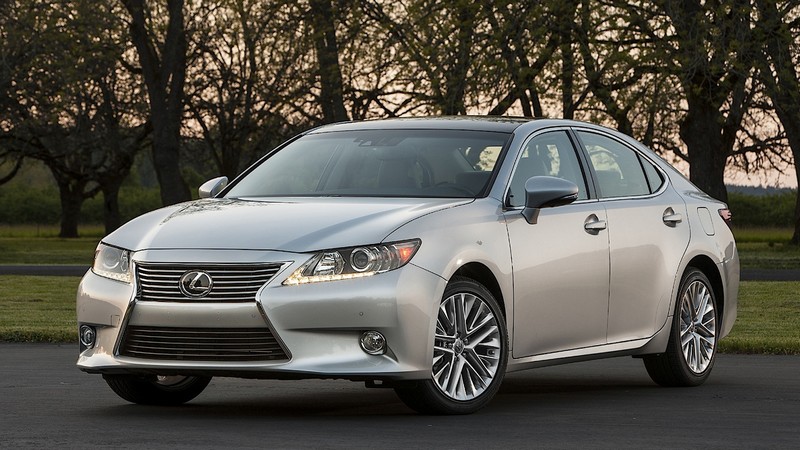 لکسوس ES350 