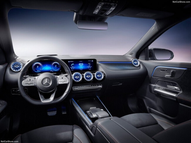 Mercedes-Benz-EQA-2022-1280-39.jpg