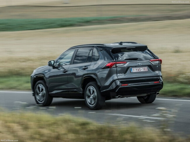 Toyota-RAV4_Plug-in_Hybrid-2021-1280-34.jpg