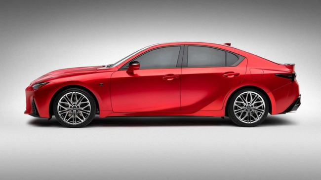 lexus-is-500-sport-performance1.jpg