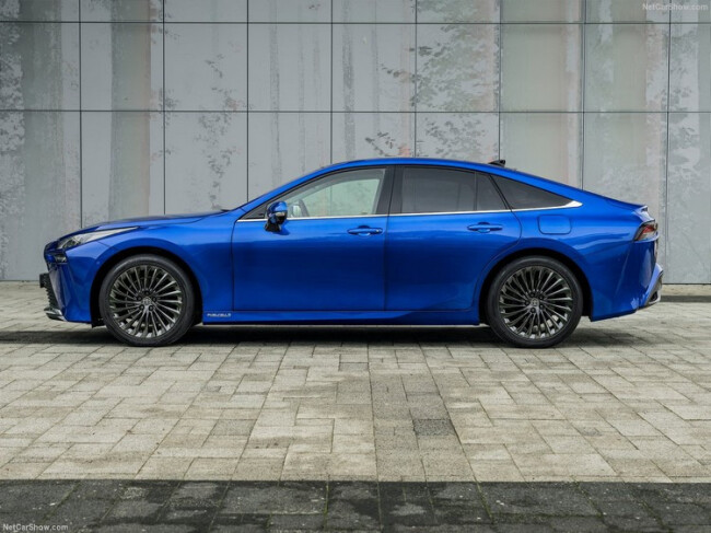 Toyota-Mirai-2022-1280-39.jpg