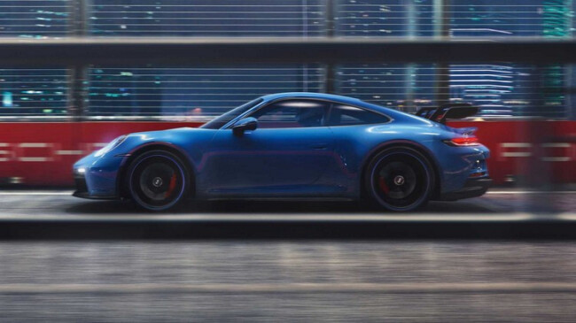 2022-porsche-911-gt3-side.jpg