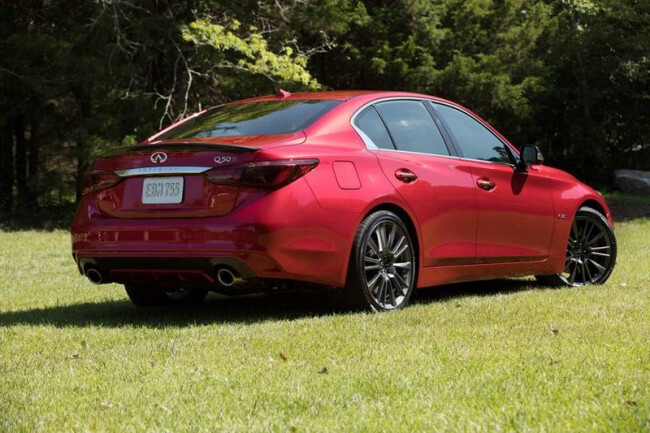 2021_infiniti_q50_sedan_red-sport-400_rq_oem_6_815.jpg