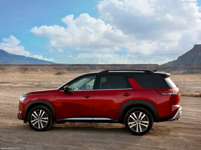 Nissan-Pathfinder-2022-1280-1a.jpg