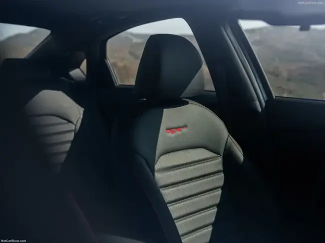 Kia-Forte-2022-1600-10.webp