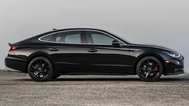 2022-hyundai-sonata-n-line-night-edition-side-767x431.webp