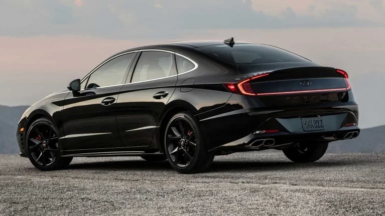 2022-hyundai-sonata-n-line-night-edition-rear-corner-767x431.webp