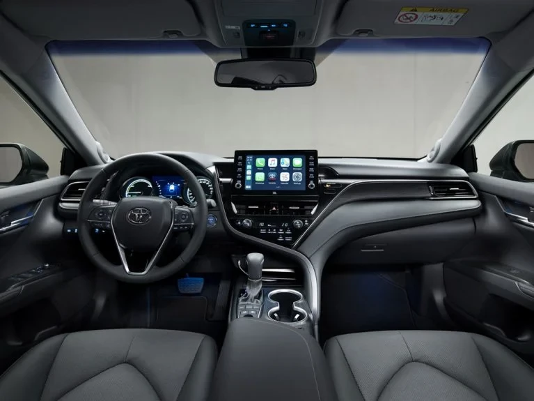 Toyota-Camry-Hybrid-2021-8-767x575.webp