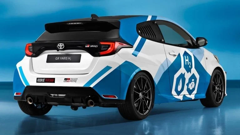 toyota-gr-yaris-hydrogen-fueled-prototype-3-767x431.webp