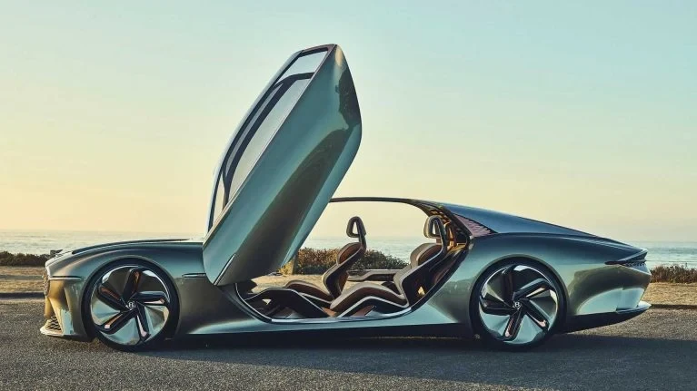 bentley-exp-100-gt-at-monterey-767x431.webp