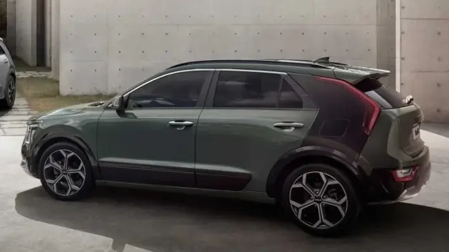 2023-kia-niro-5-767x431.webp