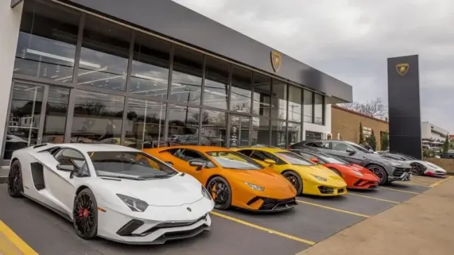 Lamborghini-3-767x432.webp