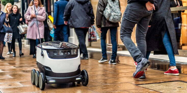 robot-as-pedestrian.jpg
