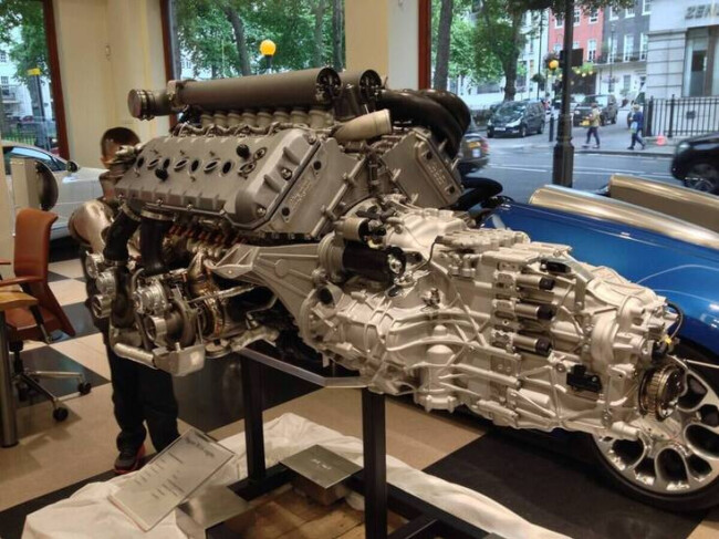 chiron-w16-engine.jpg