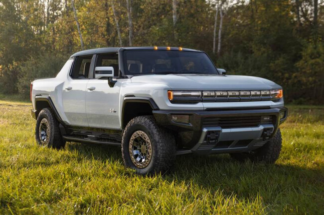 2022_gmc_hummer-ev.jpg