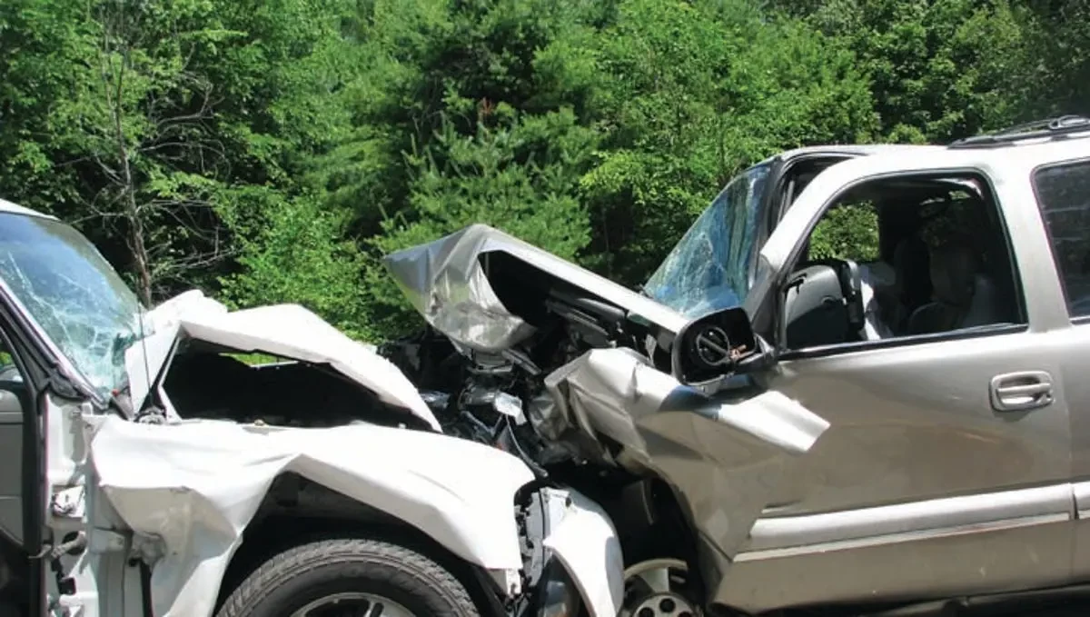 head-on-collision.webp