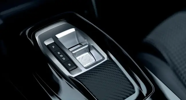 2022-Peugeot-208-int-new-shifter-1.webp