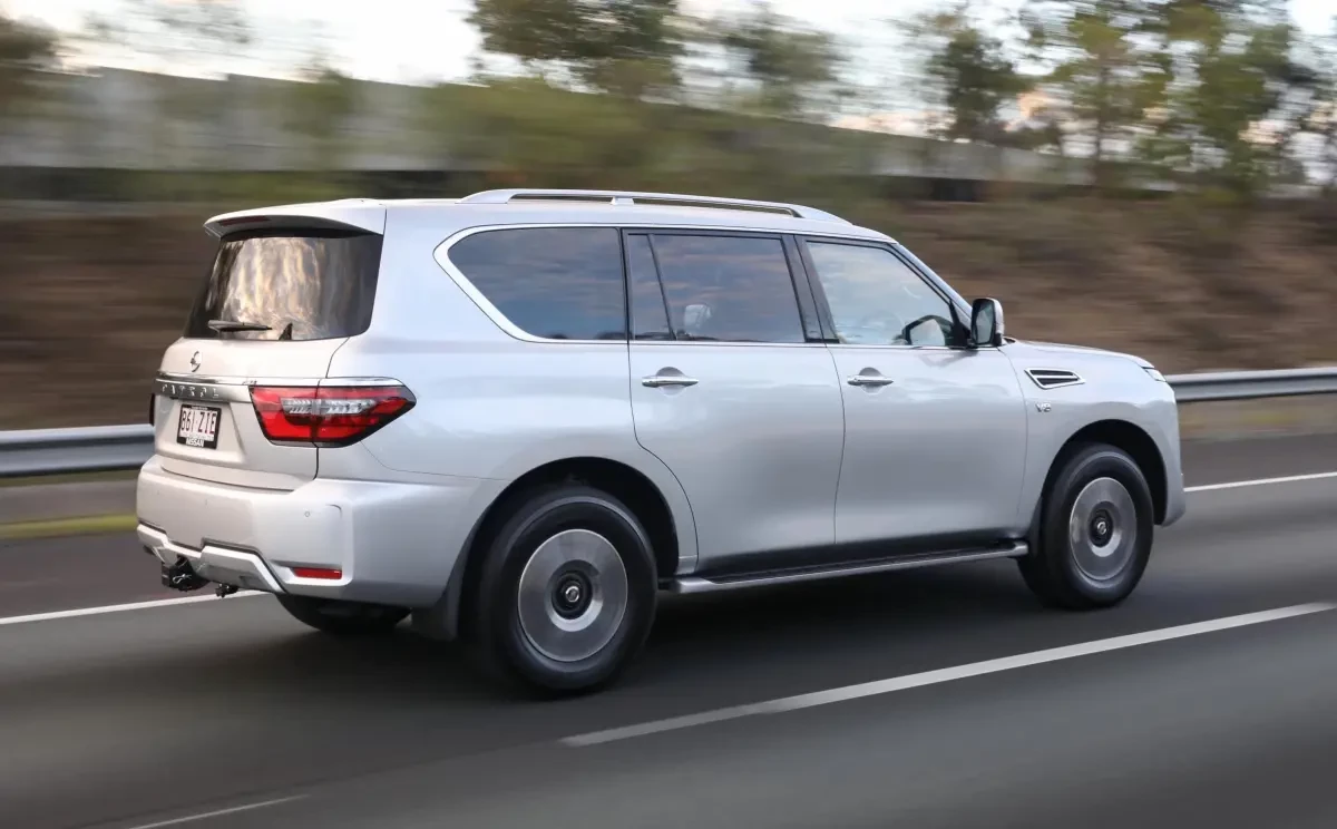 2020-Nissan-Patrol-Ti-L-rear.webp