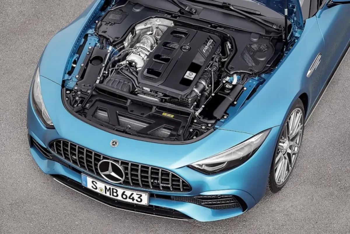 mercedes-amg-sl-43-with-f1-tech.webp
