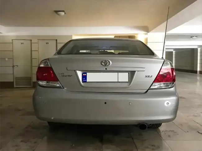 نمای عقب کمری گرند_