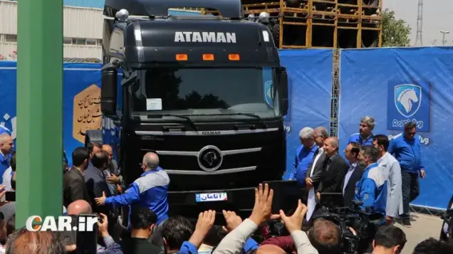 رونمایی کامیون کشنده آتامان ایران خودرو دیزل، جایگزین بنز مایلر پس از 62 سال!