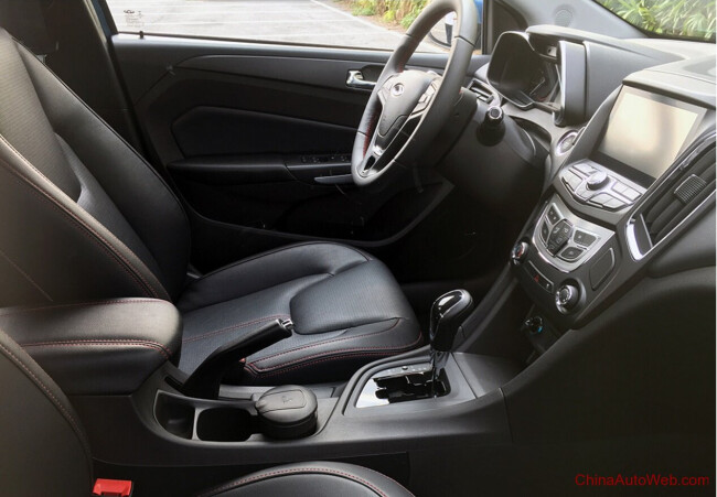 chery-arrizo5-2016-007.jpg