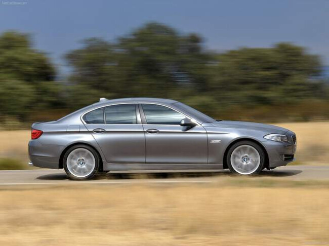 طراحی ظاهری bmw 528i.jpg