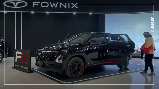 فونیکس و فونیکس NEV در نمایشگاه خودرو کرمان 1402