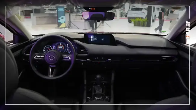 مزدا 3 فضای داخلی  مزدا 3  (1).webp